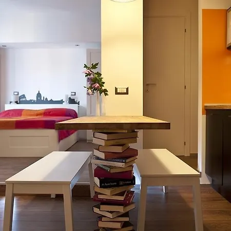 Smart House - Meloria * ローマ